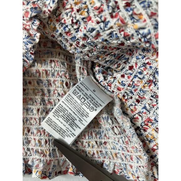 Old Navy Fully Smocked Tank Top Women’s Sz M Ditsy Floral Ruffle Coquette Fairy - Picture 9 of 9